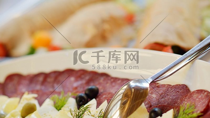 桃酥饼干与普通饼干的区别：配方与工艺解析