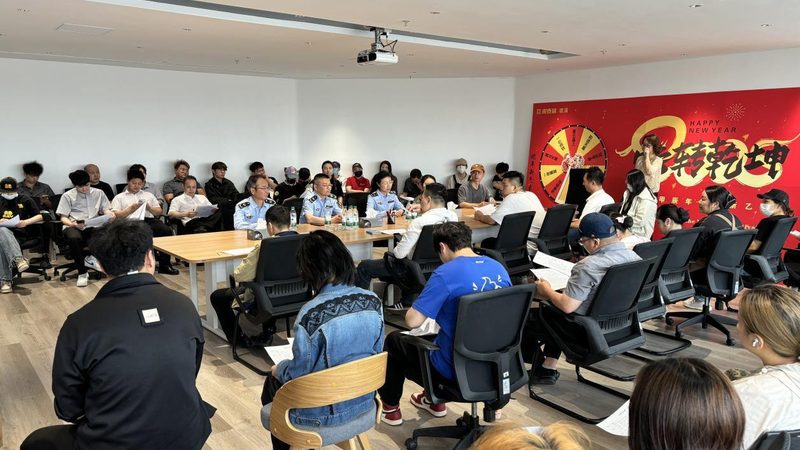 坚果炒货年货礼盒内部定制，揭秘打造个性化礼盒的五大关键